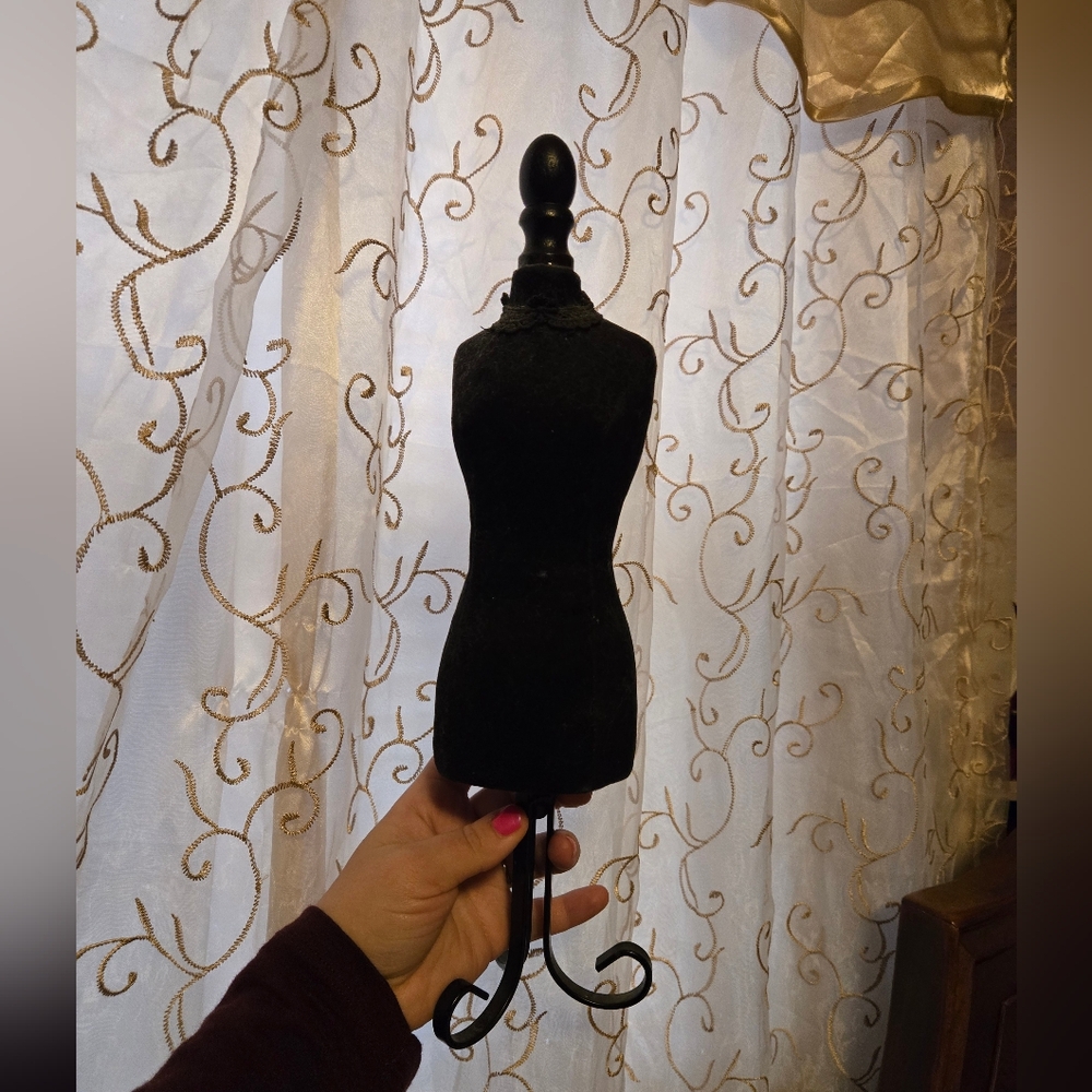 Vintage Jewlery Hanger